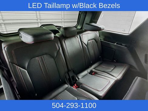 Used 2022 Ford Expedition Limited image 29