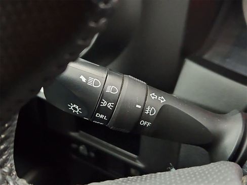 Used 2019 Toyota Tacoma SR5 image 26