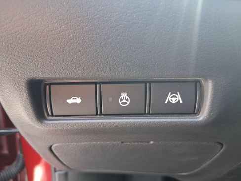 New 2026 Nissan Sentra SR w/ SR Premium Package FWD image 31