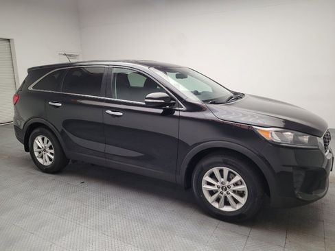 Used 2020 Kia Sorento LX FWD image 11