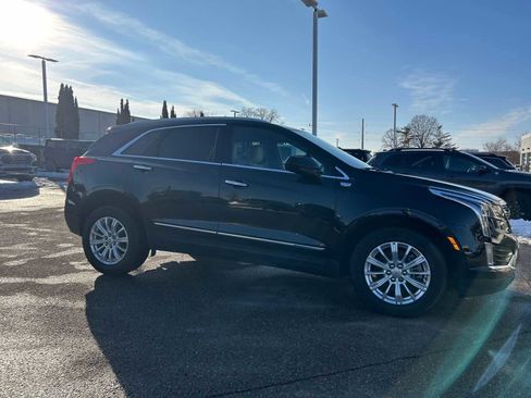 Used 2019 Cadillac XT5 FWD image 12