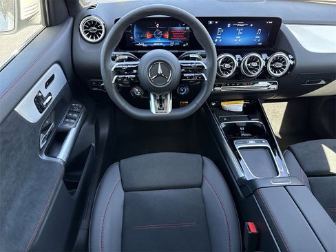 New 2025 Mercedes-Benz GLA 35 AMG 4MATIC image 14