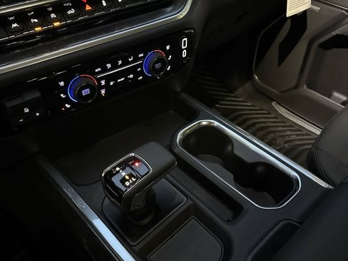 New 2026 Chevrolet Silverado 1500 LTZ w/ Technology Package image 21