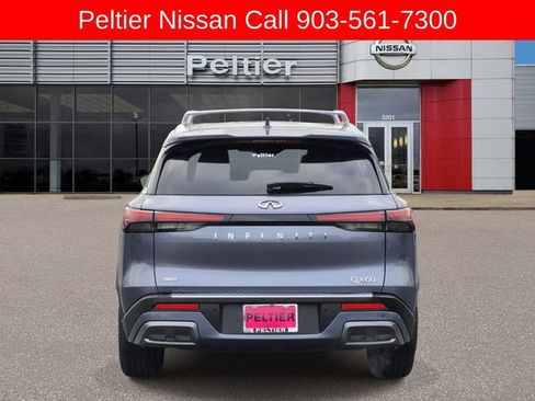 Used 2023 INFINITI QX60 Sensory w/ Vision Package AWD/4WD image 5