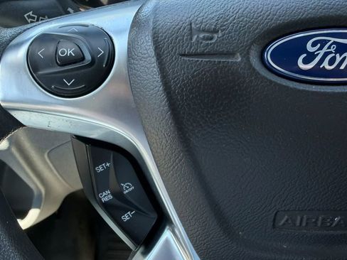 Used 2019 Ford Transit 250 148 Medium Roof RWD image 22