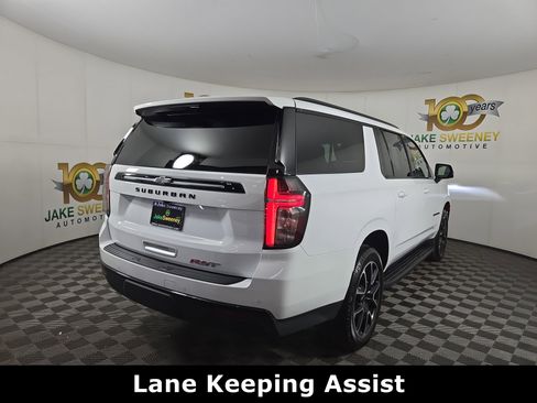 Certified 2024 Chevrolet Suburban RST w/ Luxury Package image 9