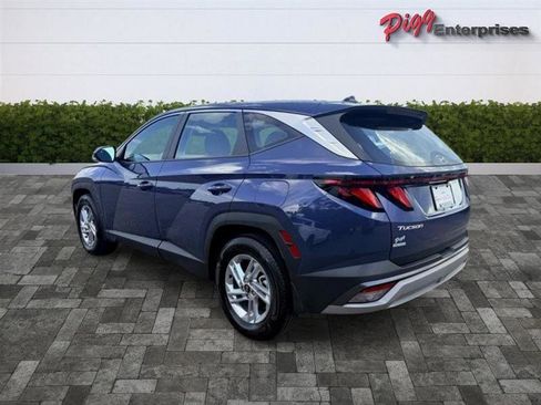Used 2026 Hyundai Tucson SE FWD image 3