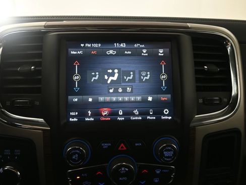 Used 2018 RAM 2500 Laramie image 27