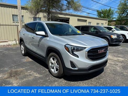 Used 2018 GMC Terrain SLE FWD image 4