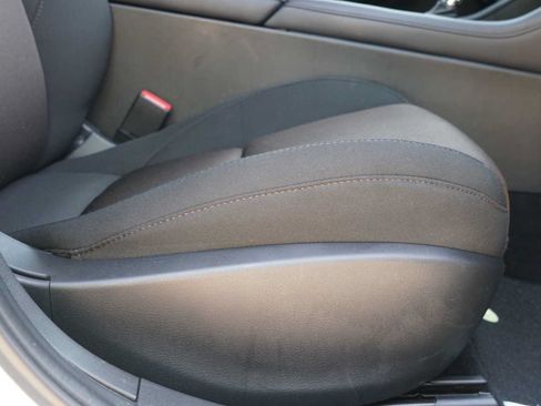 Used 2025 MAZDA MAZDA3 s FWD image 26