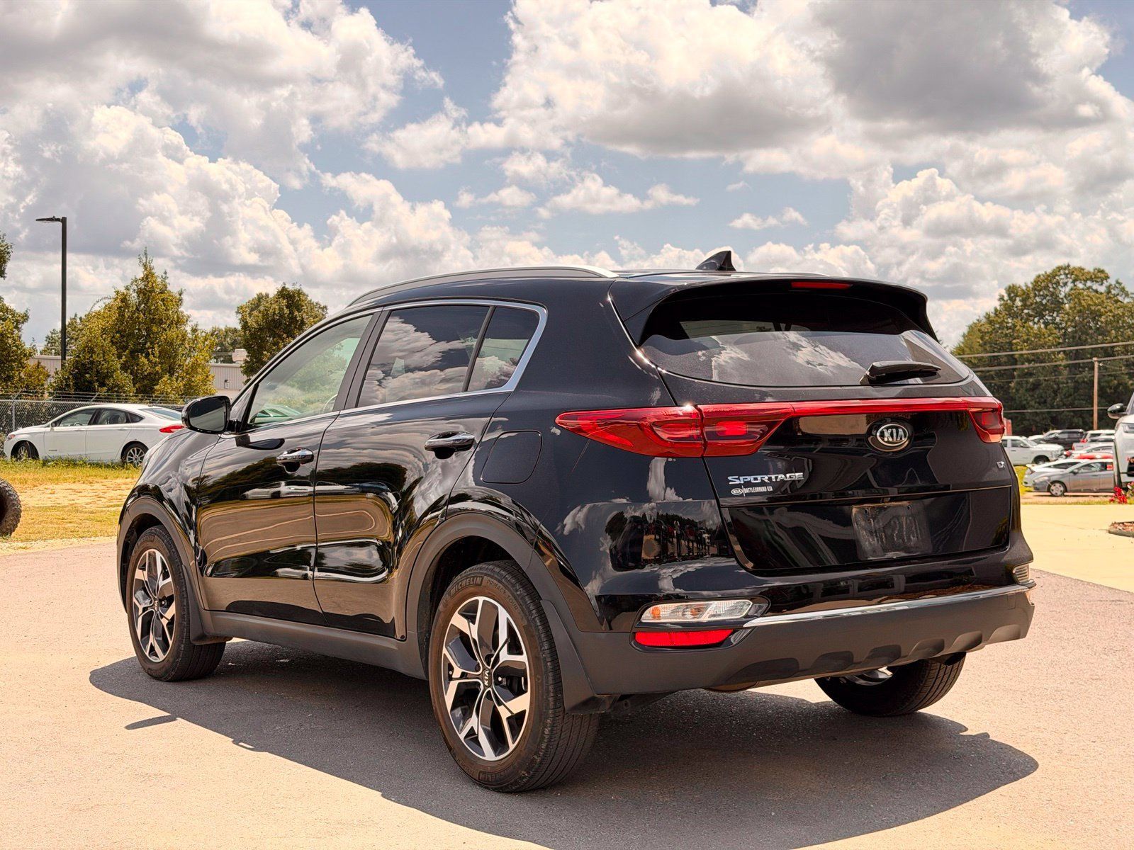 Used 2021 Kia Sportage EX FWD image 12