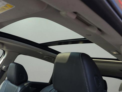 Used 2023 Acura MDX SH-AWD w/ Technology Package image 12