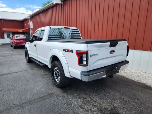 Used 2015 Ford F150 XLT w/ Equipment Group 301A Mid AWD/4WD image 9