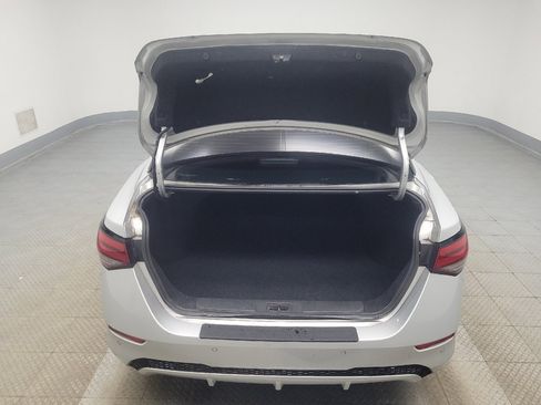 Used 2021 Nissan Sentra SV FWD image 29