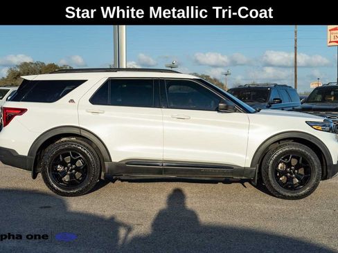 Used 2023 Ford Explorer Timberline AWD/4WD image 4