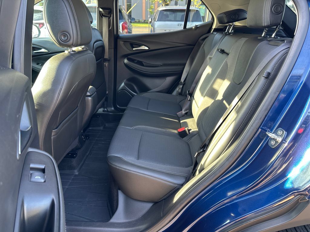 Used 2023 Buick Encore GX Select w/ Safety Package II FWD image 15
