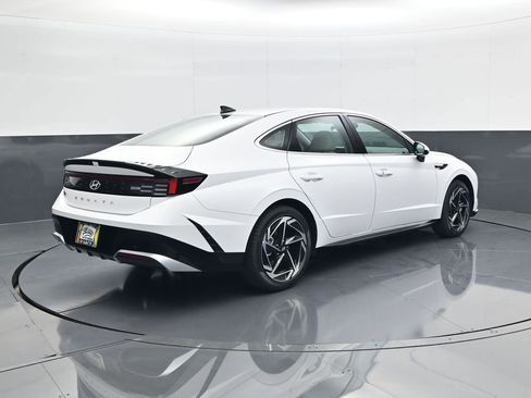 New 2026 Hyundai Sonata SEL image 5