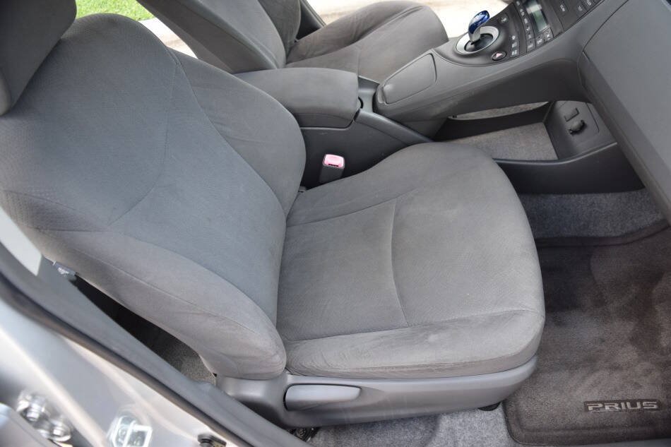 Used 2010 Toyota Prius Two w/ Preferred Accessory Pkg FWD image 51