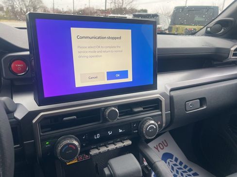 Used 2025 Toyota 4Runner TRD Off-Road Premium image 21