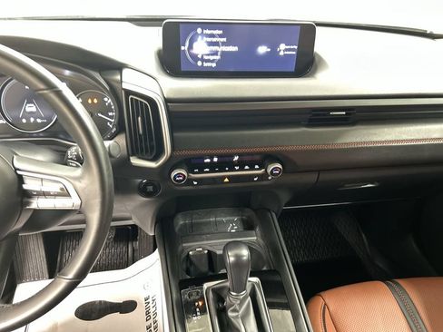 Certified 2024 MAZDA CX-50 Meridian Edition w/ Apex Package AWD/4WD image 18