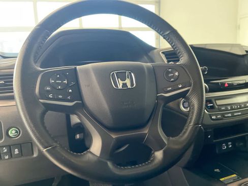 Used 2024 Honda Passport EX-L image 14