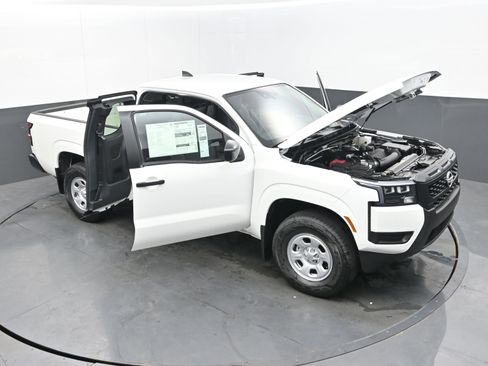 New 2026 Nissan Frontier S image 37