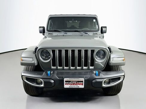 Used 2023 Jeep Wrangler Unlimited Sahara AWD/4WD image 2