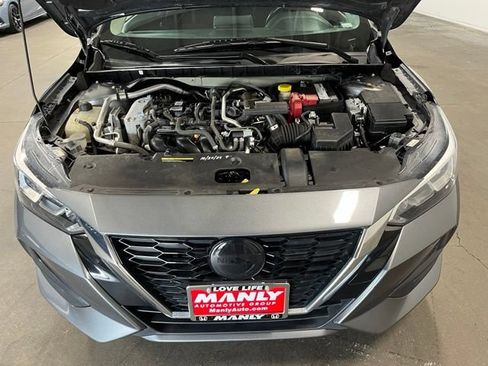 Used 2022 Nissan Sentra SV FWD image 9