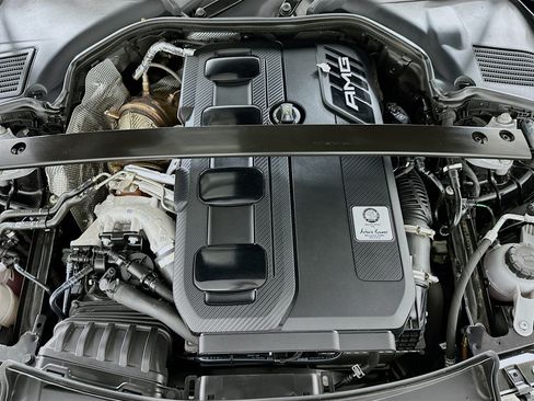 Used 2023 Mercedes-Benz C 43 AMG 4MATIC Sedan image 30
