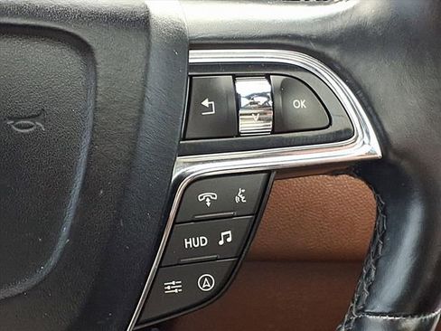 Certified 2023 Lincoln Navigator L Reserve image 18