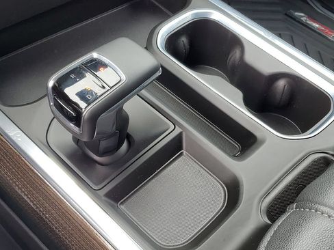 Certified 2024 Chevrolet Silverado 1500 LT Trail Boss w/ LT Trail Boss Premium Package AWD/4WD image 20