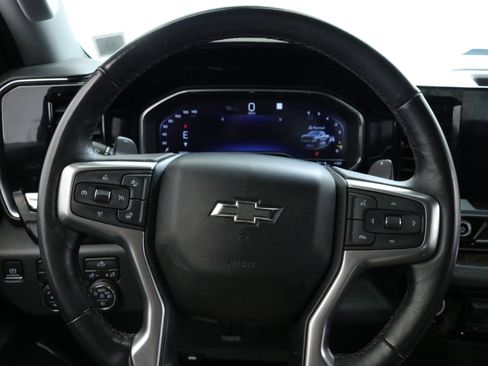 Used 2022 Chevrolet Silverado 1500 LT Trail Boss image 13