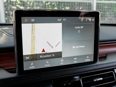 Used 2022 Lincoln Aviator Reserve w/ Equipment Group 201A image 25