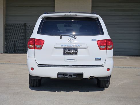 Used 2011 Toyota Sequoia SR5 image 8