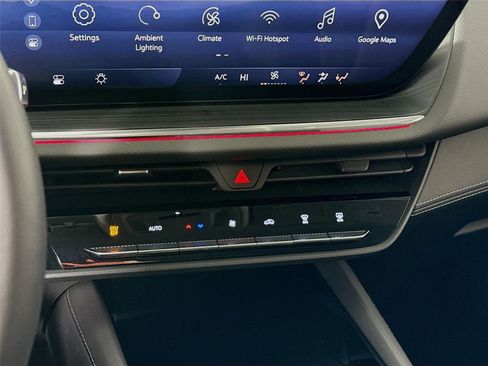 Used 2025 Buick Envision Preferred image 10