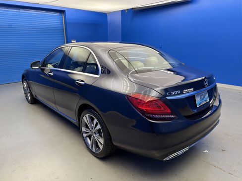 Used 2020 Mercedes-Benz C 300 4MATIC Sedan image 5