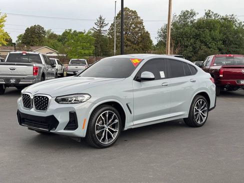 Used 2022 BMW X4 xDrive30i w/ M Sport Package 2 AWD/4WD image 13