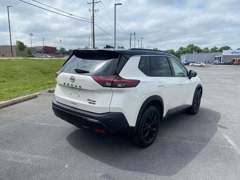 Used 2023 Nissan Rogue SV w/ SV Premium B Package AWD/4WD image 7