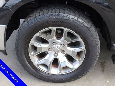 Used 2017 RAM 1500 Limited image 12