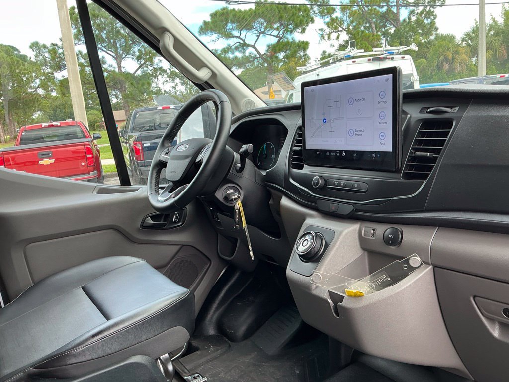 Certified 2023 Ford E-Transit Medium Roof RWD image 14