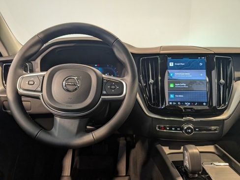 Used 2025 Volvo XC60 B5 Core w/ Climate Package image 16