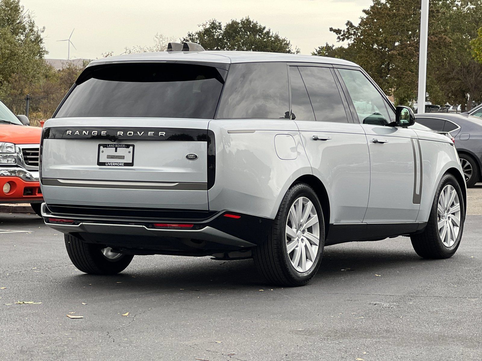 Used 2023 Land Rover Range Rover SE AWD/4WD image 6