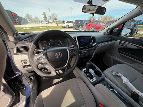 Used 2016 Honda Pilot EX image 23