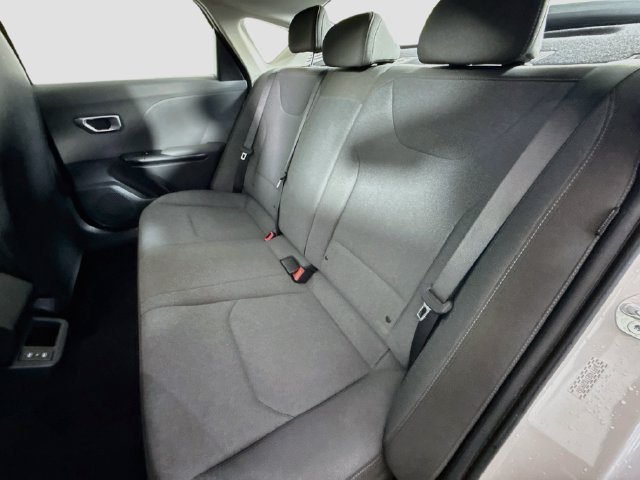 Used 2026 Kia K4 FWD image 24