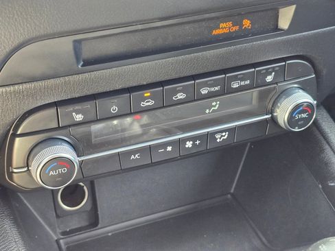 Used 2020 MAZDA CX-5 Touring image 11