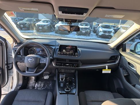 New 2026 Nissan Rogue SV w/ Cold Weather Package image 28