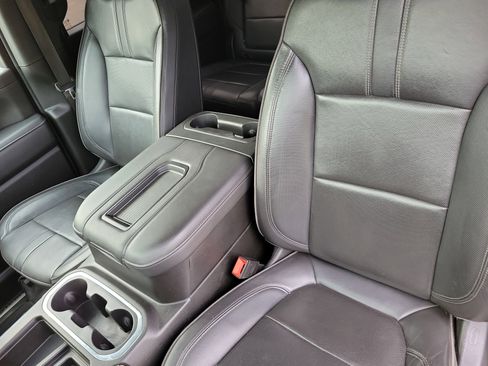 Used 2022 Chevrolet Silverado 3500 High Country w/ Safety Package II AWD/4WD image 11