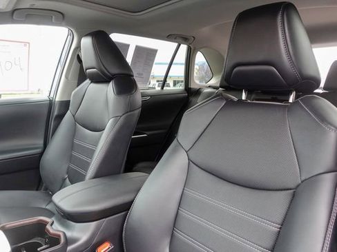 Certified 2025 Toyota RAV4 Limited image 30