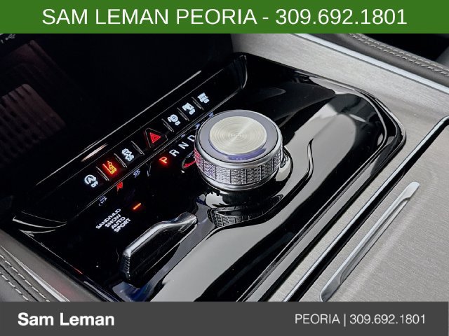 New 2026 Jeep Grand Wagoneer 4WD w/ Premium Group I image 17