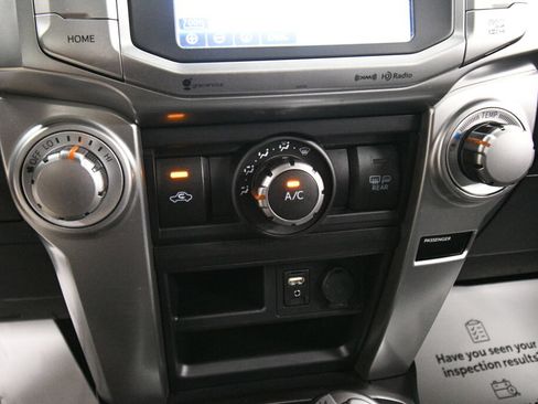 Used 2017 Toyota 4Runner SR5 Premium AWD/4WD image 16